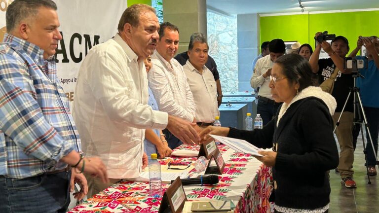 280124 8289, GOBIERNO ENTREGA ESTÍMULOS DEL PROGRAMA DE APOYO A PROYECTOS CULTURALES (4)