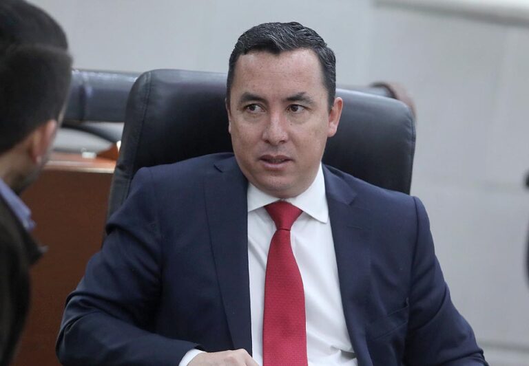Dip. Edmundo Azael Torrescano Medina