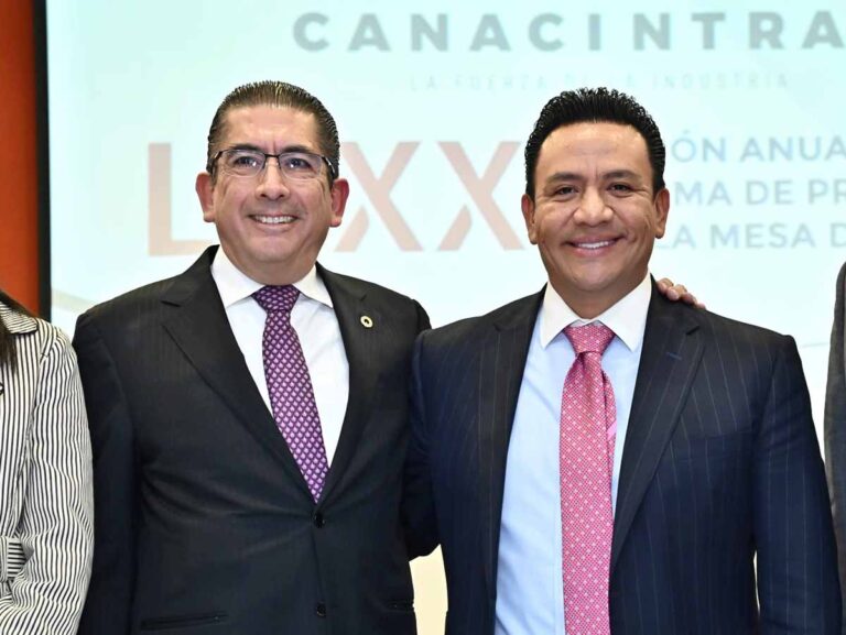 130224 8434, GOBIERNO REAFIRMA COMPROMISO CON EL DESARROLLO ECONÓMICO DE SLP (1)