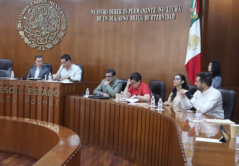 Comisión de Puntos Constitucionales