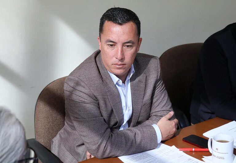 Dip. Edmundo Azael Torrescano Medina (1)