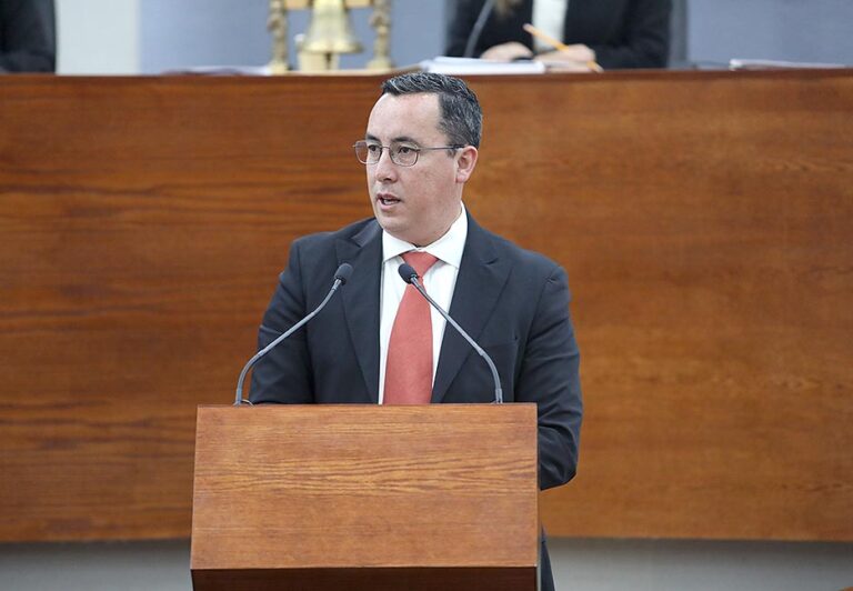 Dip. Edmundo Azael Torrescano Medina (2)