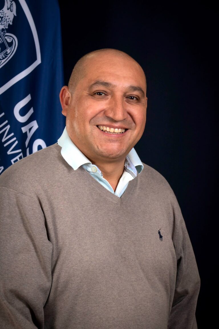 Doctor Rubén Alfonso López Doncel, director del Instituto de Geología