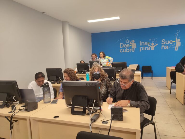 060324 8658, INSPECTORES DEL SEER RECIBEN CAPACITACIÓN SOBRE NUEVO MODELO EDUCATIVO (1)