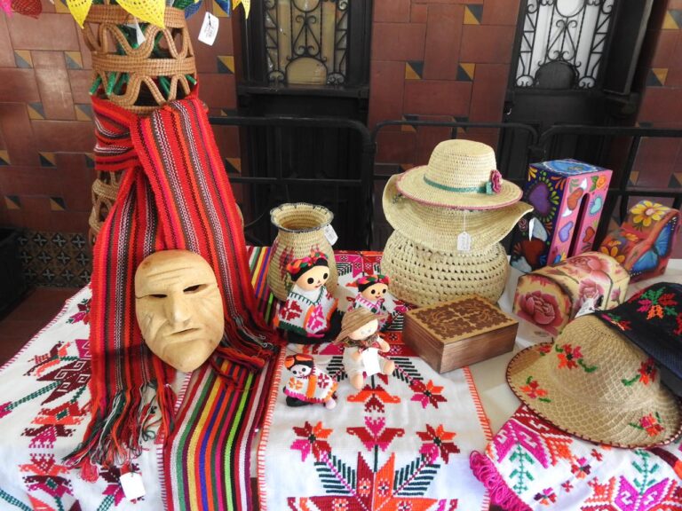 230324 8830, CAPACITAN A PERSONAS ARTESANAS DE PUEBLOS INDÍGENAS (1)