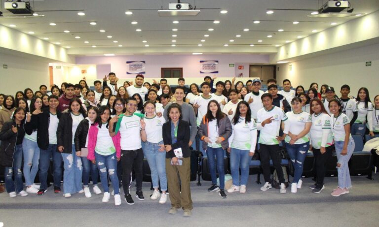GOBIERNO BRINDA BIENESTAR Y EMPODERA A JÓVENES DE MATEHUALA (1)