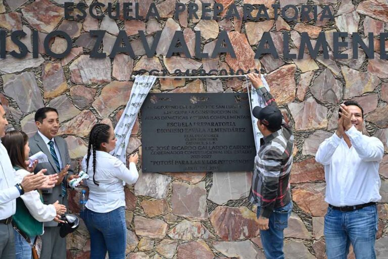180424 9103, GOBIERNO DEL ESTADO INAUGURA ESCUELA EN REAL DE CATORCE (2)