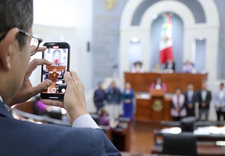 Congreso del Estado. (9)