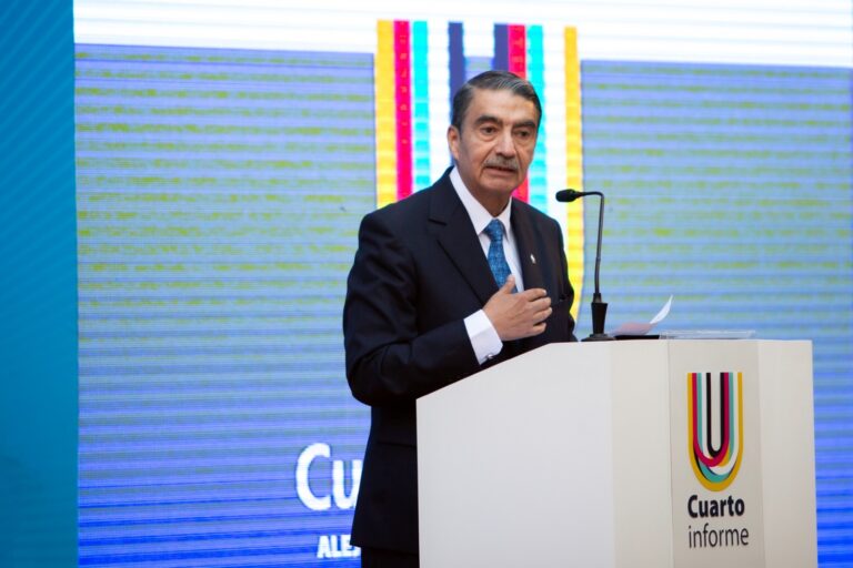 Cuarto informe de actividades, el doctor Alejandro Javier Zermeño Guerra (6)