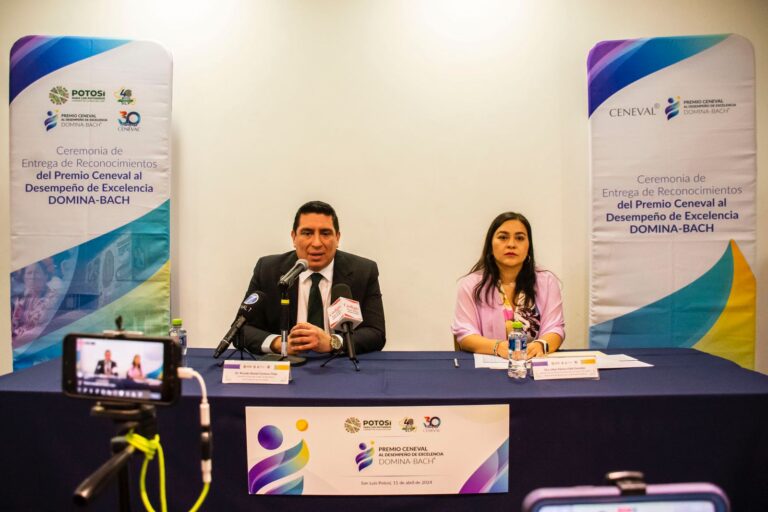 Premios Ceneval DOMINA-BACH