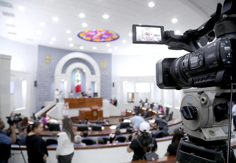 Congreso del Estado. (15)