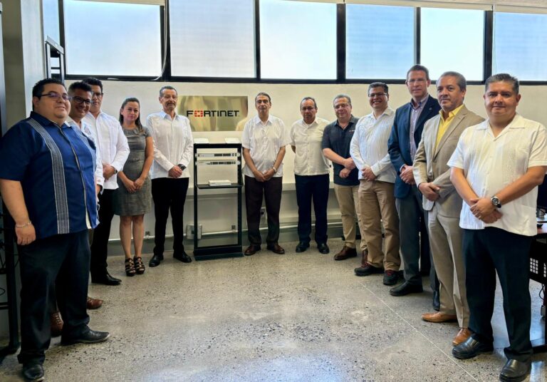 Facultad de Ciencias-UASLP mediante convenio con Fortinet