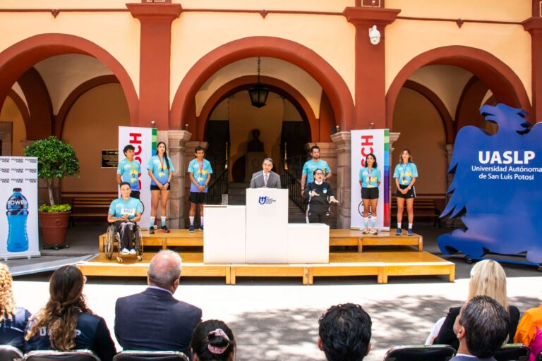 Medio Maratón UASLP (2)